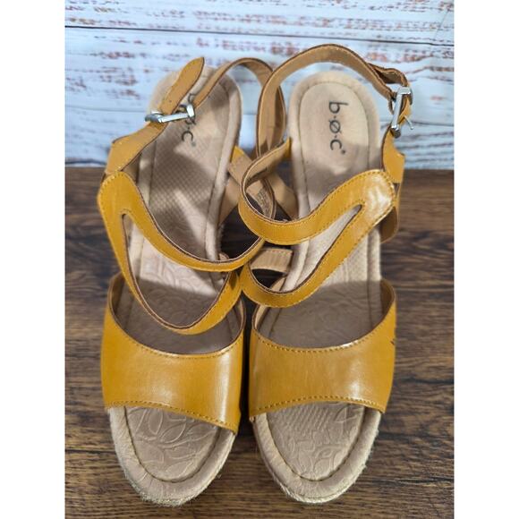 B.O.C. Yellow (Sunflower) Strappy Espadrille Wedge Sandals size 8 - Picture 6 of 6